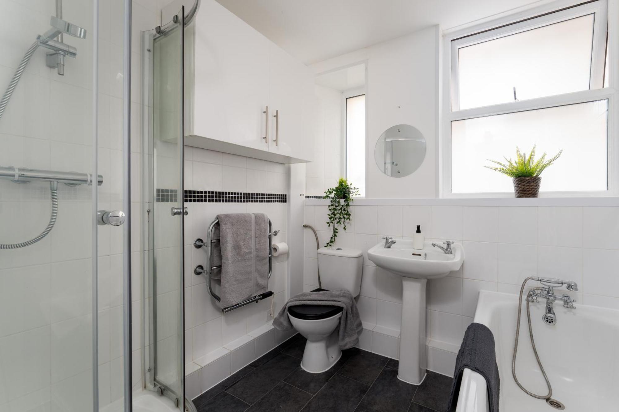 Near Beach, Torquay Heights Modern Apartments, Pet Friendly Rom bilde